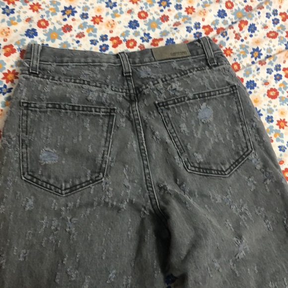 Gray Distressed Carmar Jeans - Picture 5 of 5